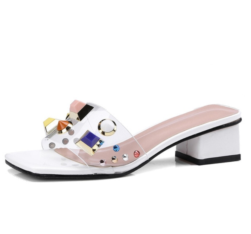 Tongs d'été orthopédiques confortables et élégantes