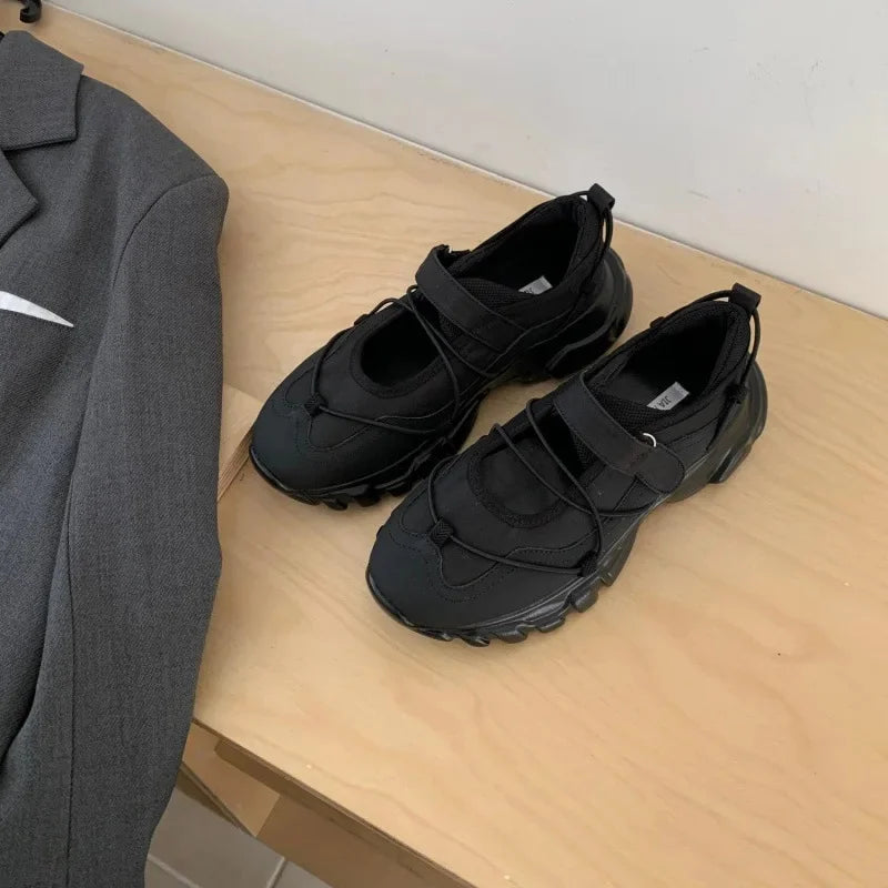 Sandales orthopédiques à la mode et de soutien