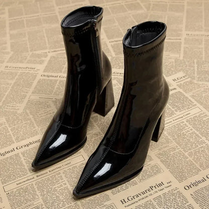 Bottes orthopédiques durables et de soutien