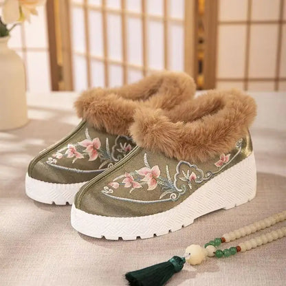Chaussures orthopédiques confortables et à la mode