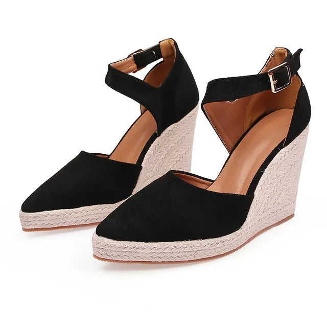 Chaussures orthopédiques polies et respirantes
