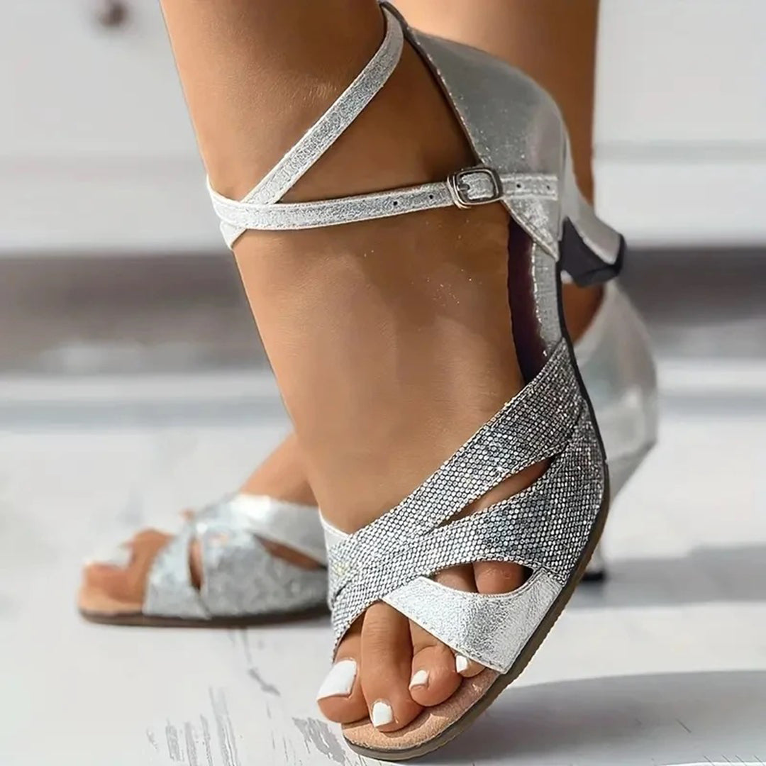 Talons d'été orthopédiques modernes et confortables