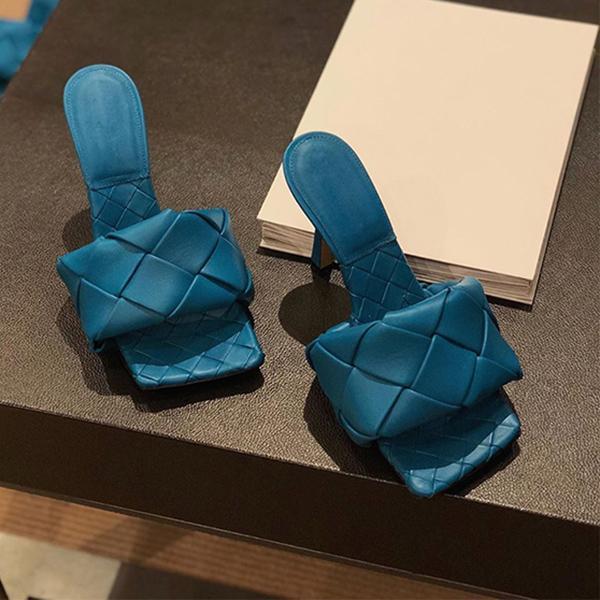 Talons orthopédiques d'été confortables et à la mode