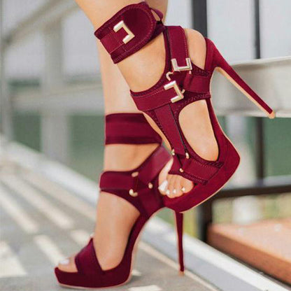Talons d'été orthopédiques modernes et confortables