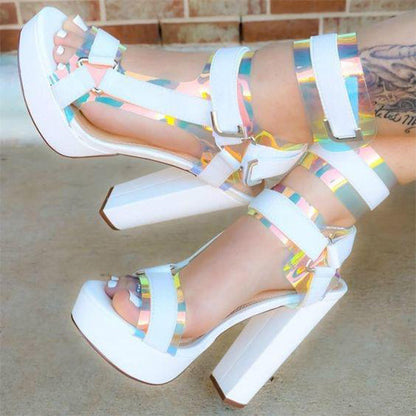 Talons d'été orthopédiques modernes et confortables