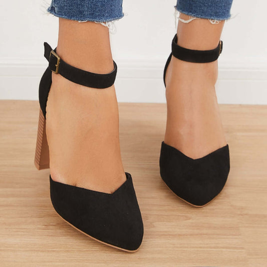 Talons d'été orthopédiques modernes et confortables