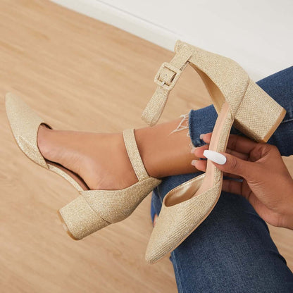 Talons orthopédiques décontractés et adaptés à l'été