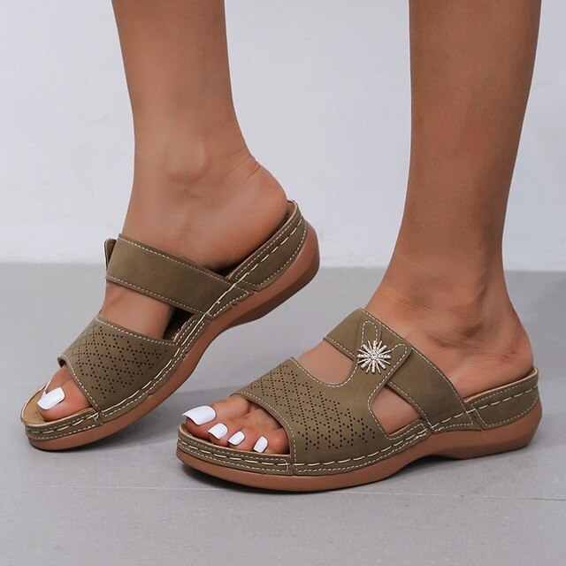 Sandales à talons à fond souple