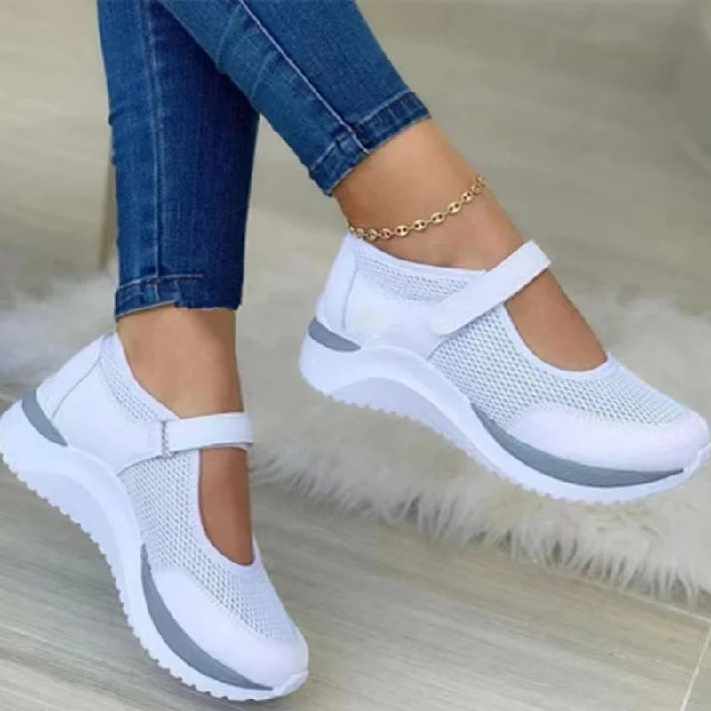 Chaussures orthopédiques pour femmes avec orthèses