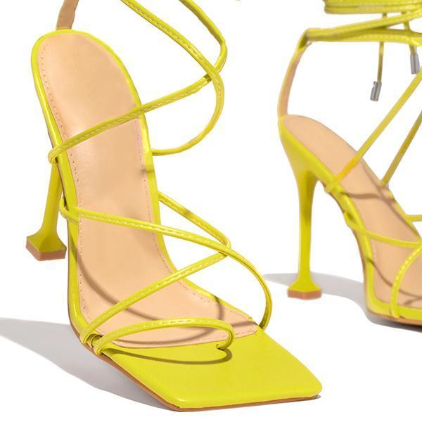 Talons orthopédiques confortables et élégants pour l'été