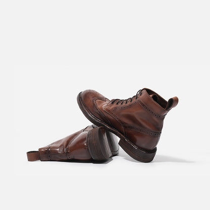 Bottes d'été élégantes et détaillées, offrant un bon soutien