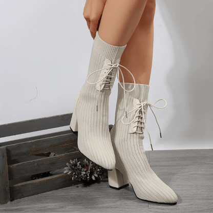 Bottines orthopédiques de soutien et à la mode