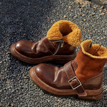 Bottes d'été élégantes et détaillées, offrant un bon soutien