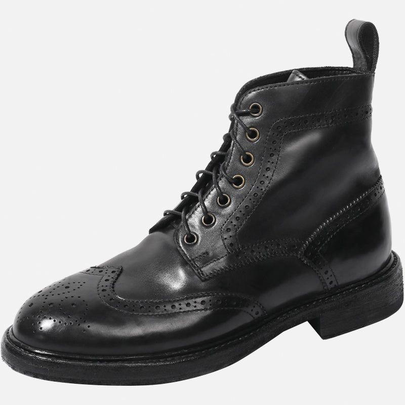 Bottes d'été élégantes et détaillées, offrant un bon soutien
