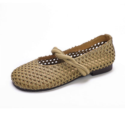 Chaussures d'été orthopédiques à la fois souples et confortables