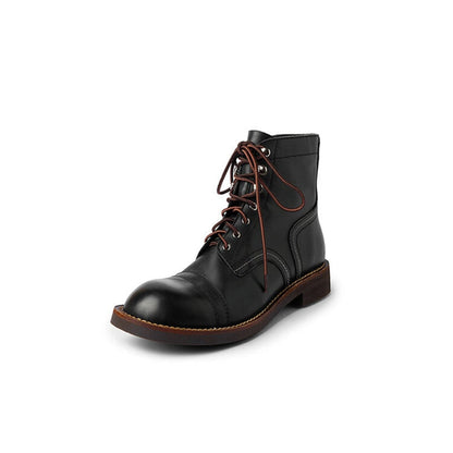Bottes d'été élégantes et détaillées, offrant un bon soutien