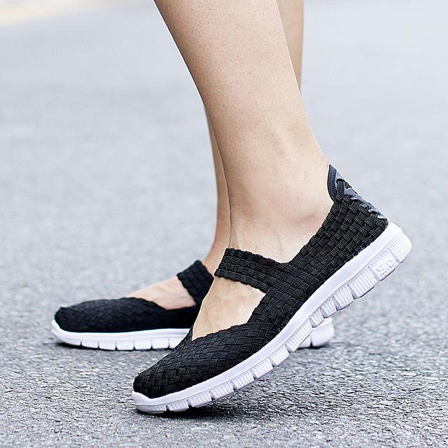 Chaussures d'été orthopédiques de soutien sur mesure