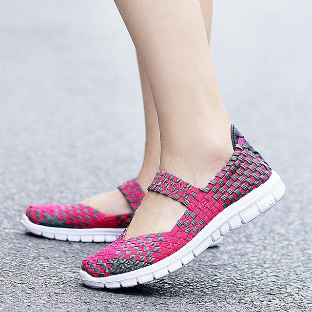 Chaussures d'été orthopédiques de soutien sur mesure