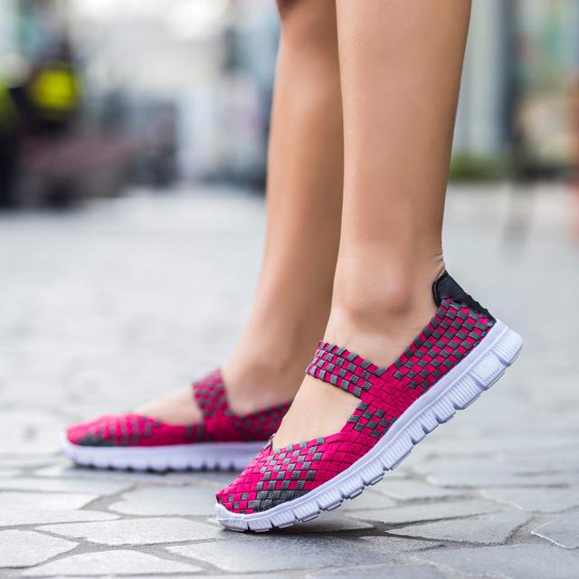 Chaussures d'été orthopédiques de soutien sur mesure