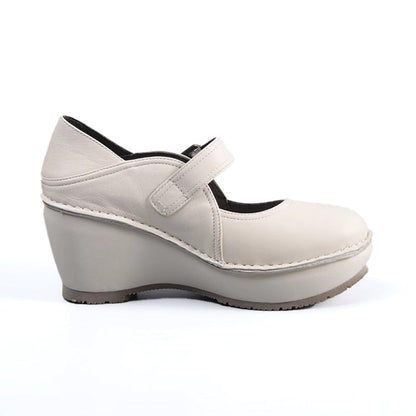 Chaussures d'été orthopédiques confortables et durables
