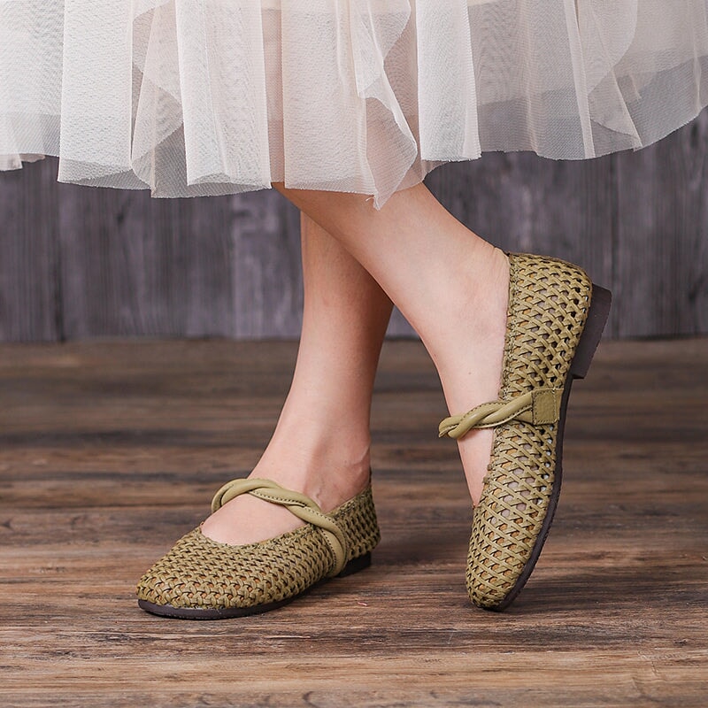 Chaussures d'été orthopédiques à la fois souples et confortables