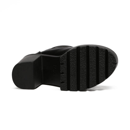 Talons d'été souples, élégants et détaillés