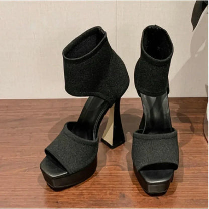 Chaussures d'été orthopédiques de soutien sur mesure