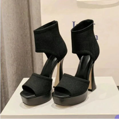 Chaussures d'été orthopédiques de soutien sur mesure