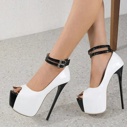 Chaussures orthopédiques d'été confortables et élégantes