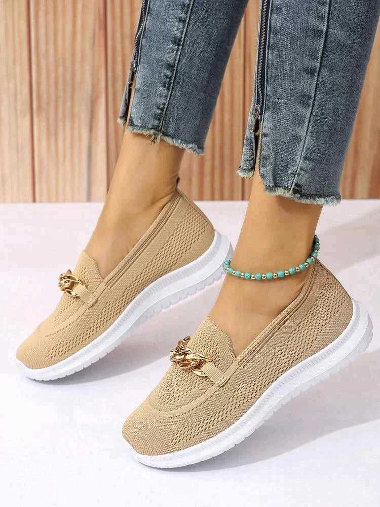 Chaussures orthopédiques confortables et à la mode
