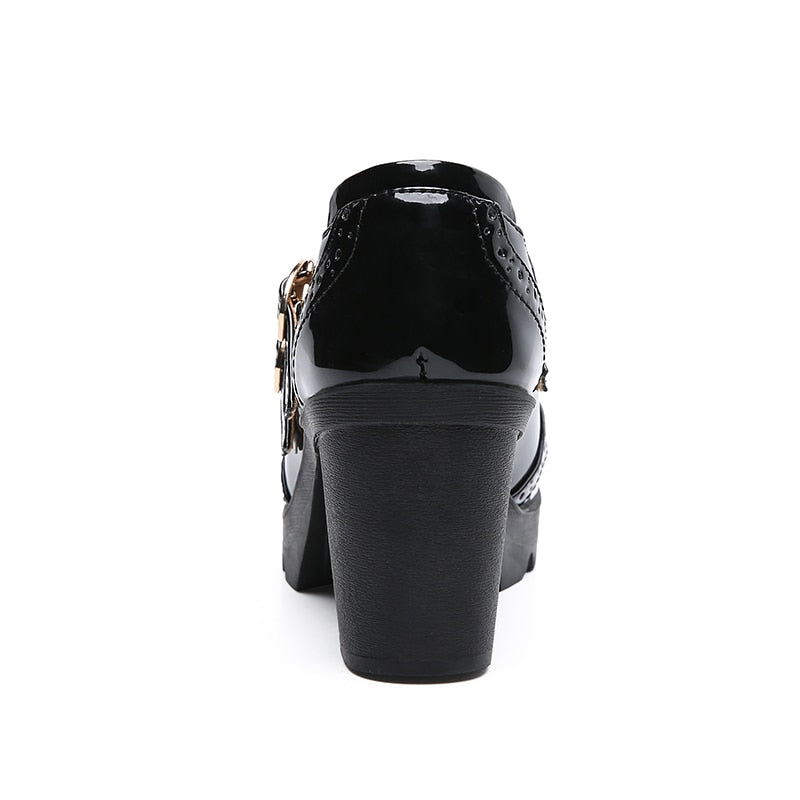Chaussures d'été orthopédiques durables