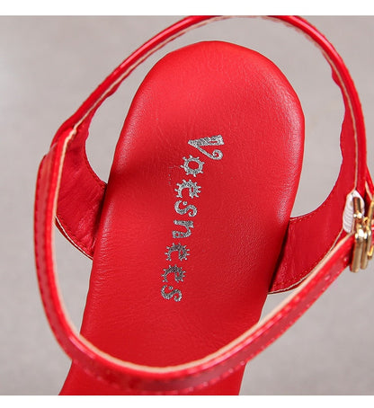 Chaussures orthopédiques d'été confortables et à la mode