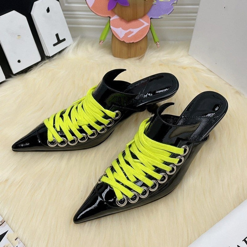 Sandales d'été orthopédiques sur mesure et confortables